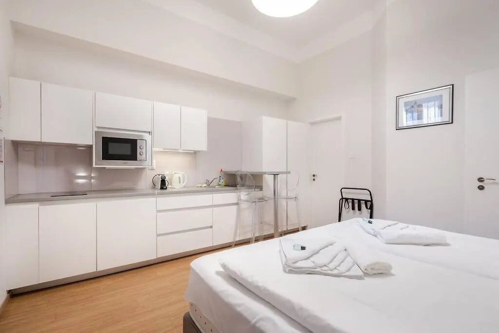 Appartamento Klauzal Garden City Apartments-Studio K22 Budapest